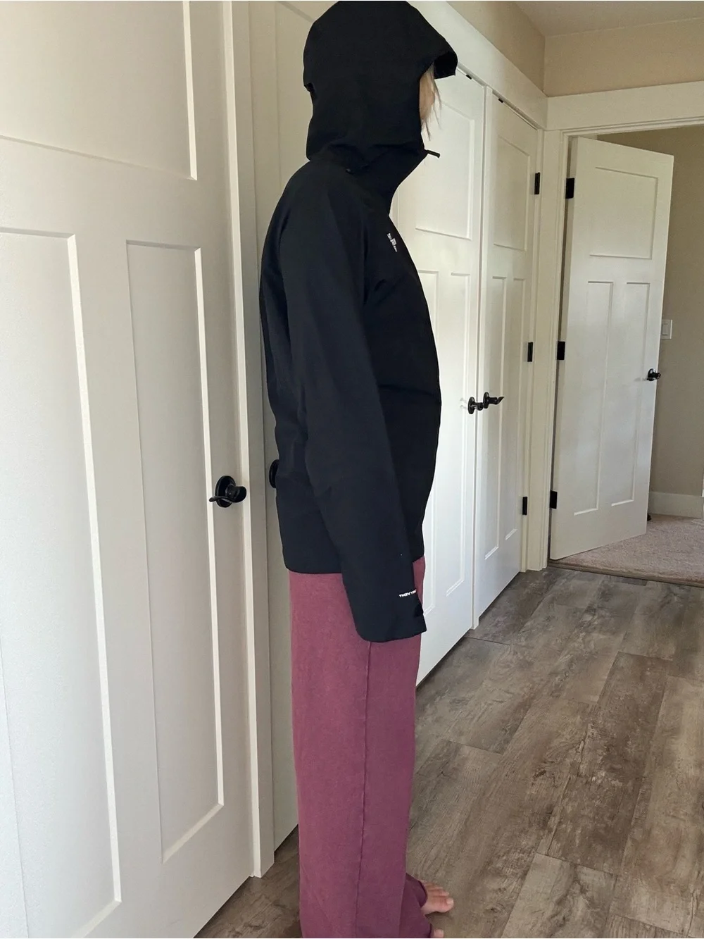 The North Face conditions hem